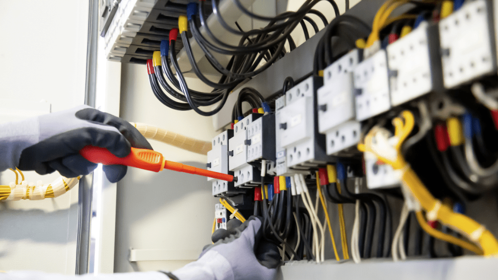 commercial switchboard maintenance
