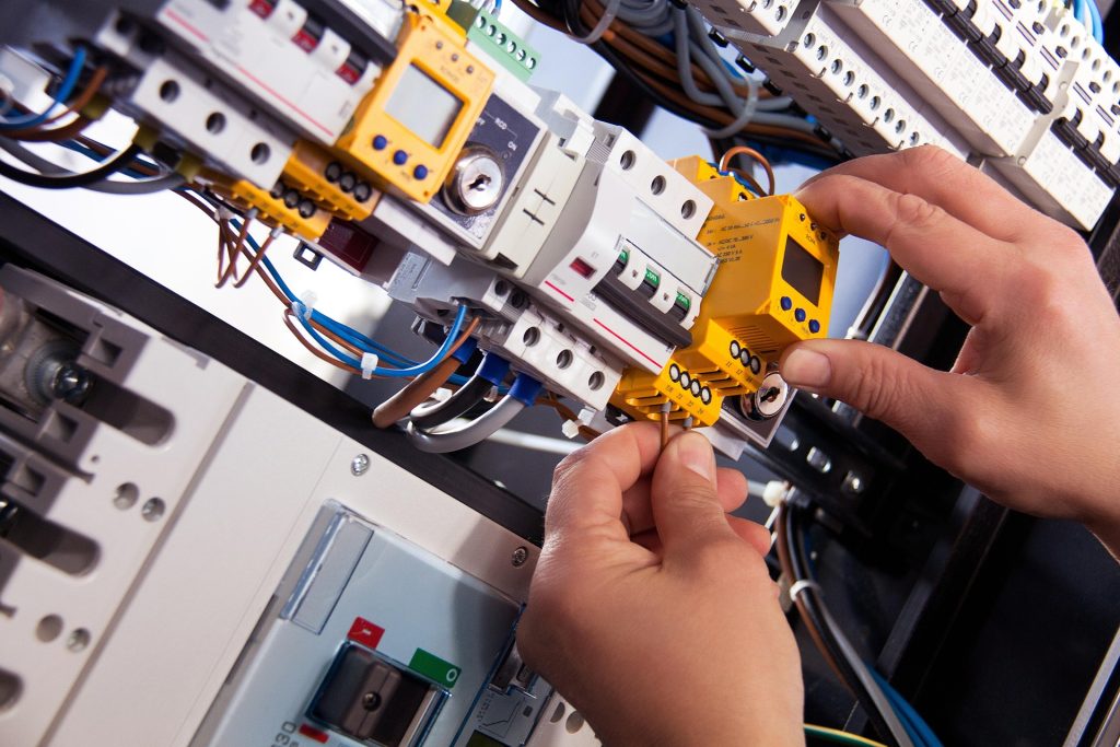 expert commercial electrician
